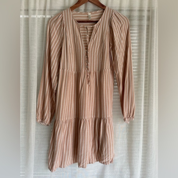 Gentle Fawn Dresses & Skirts - Gentle fawn fully lined Striped Long Sleeve Dress size small